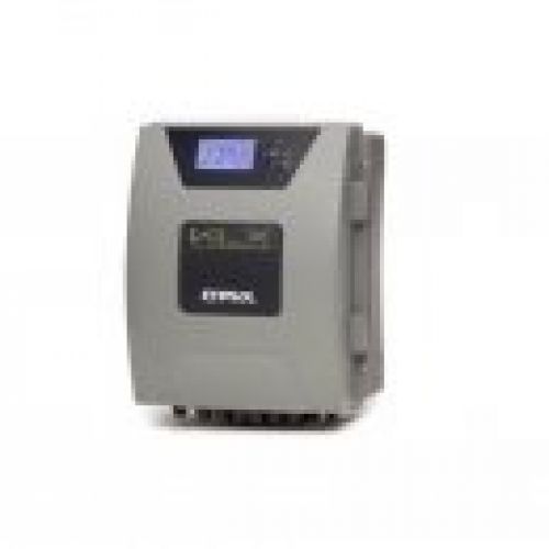 Caseta de superficie de PCV Klinwass  equipada con clorador salino bomba 3/4 CV
